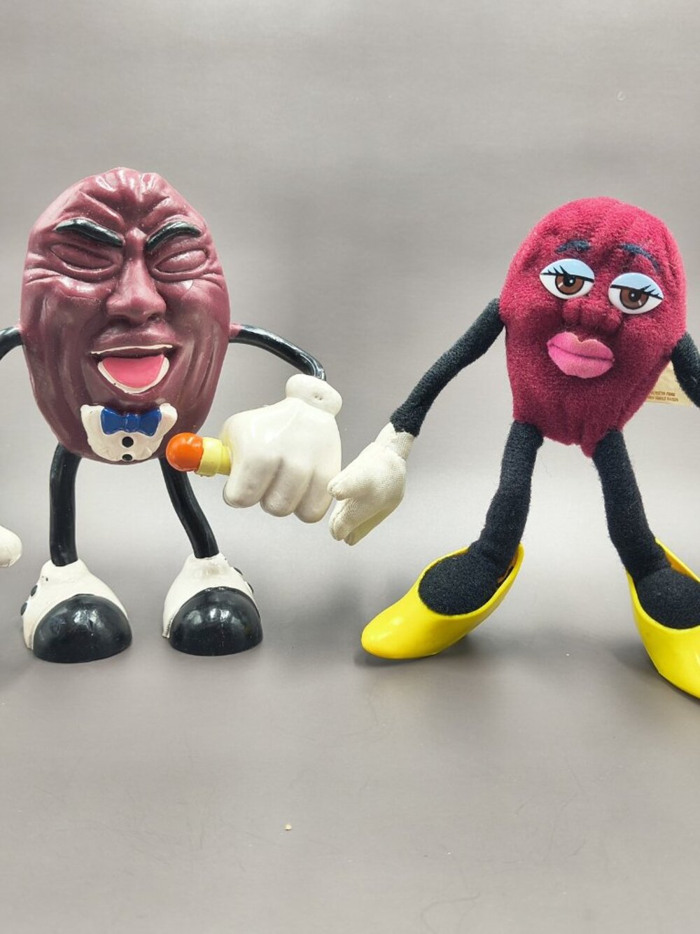 California Raisins Tiny Goodbite Singer & Plush Female Dancer 6" Figure Vtg Lot